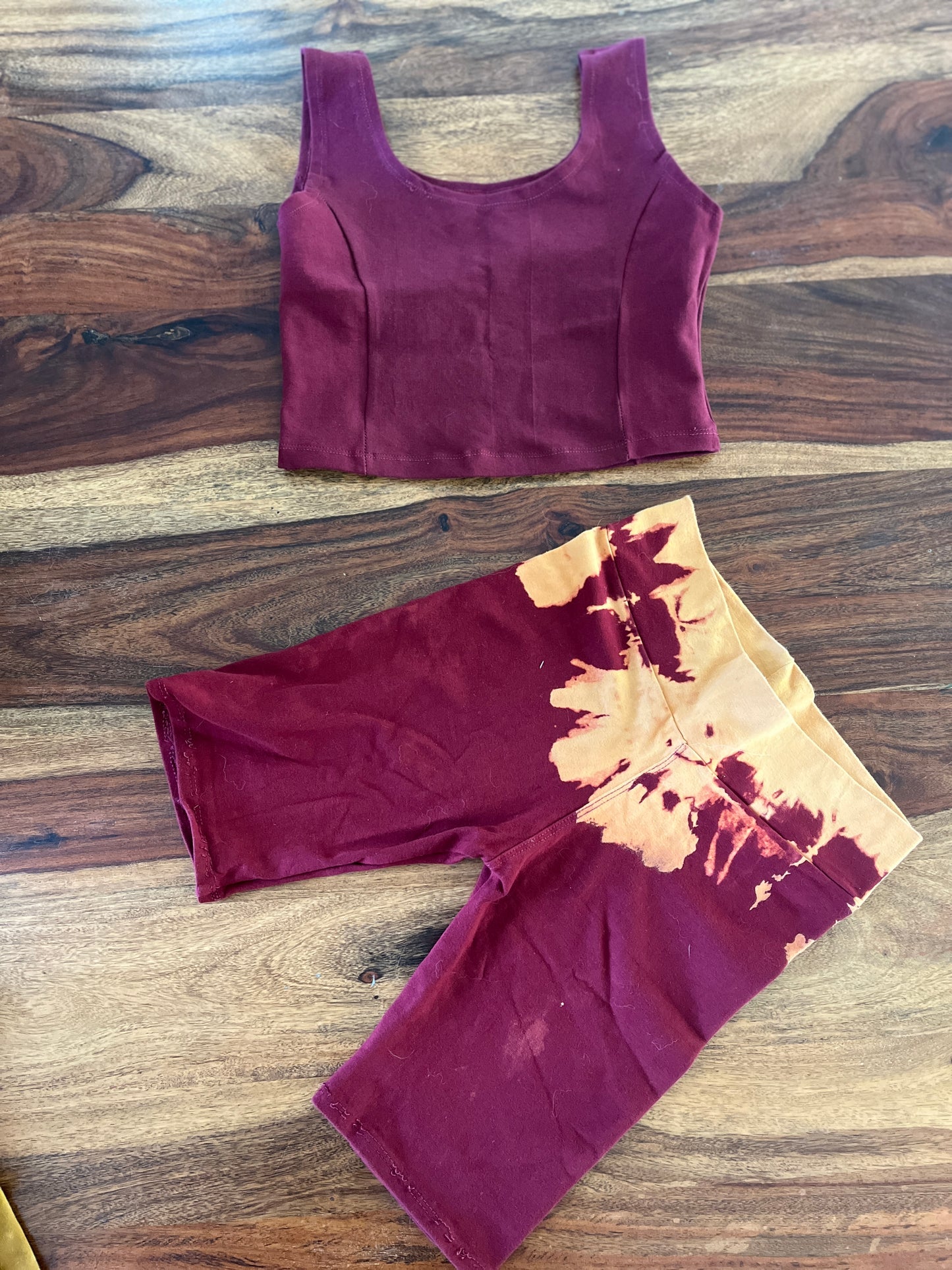 Conjuntos biker + crop top