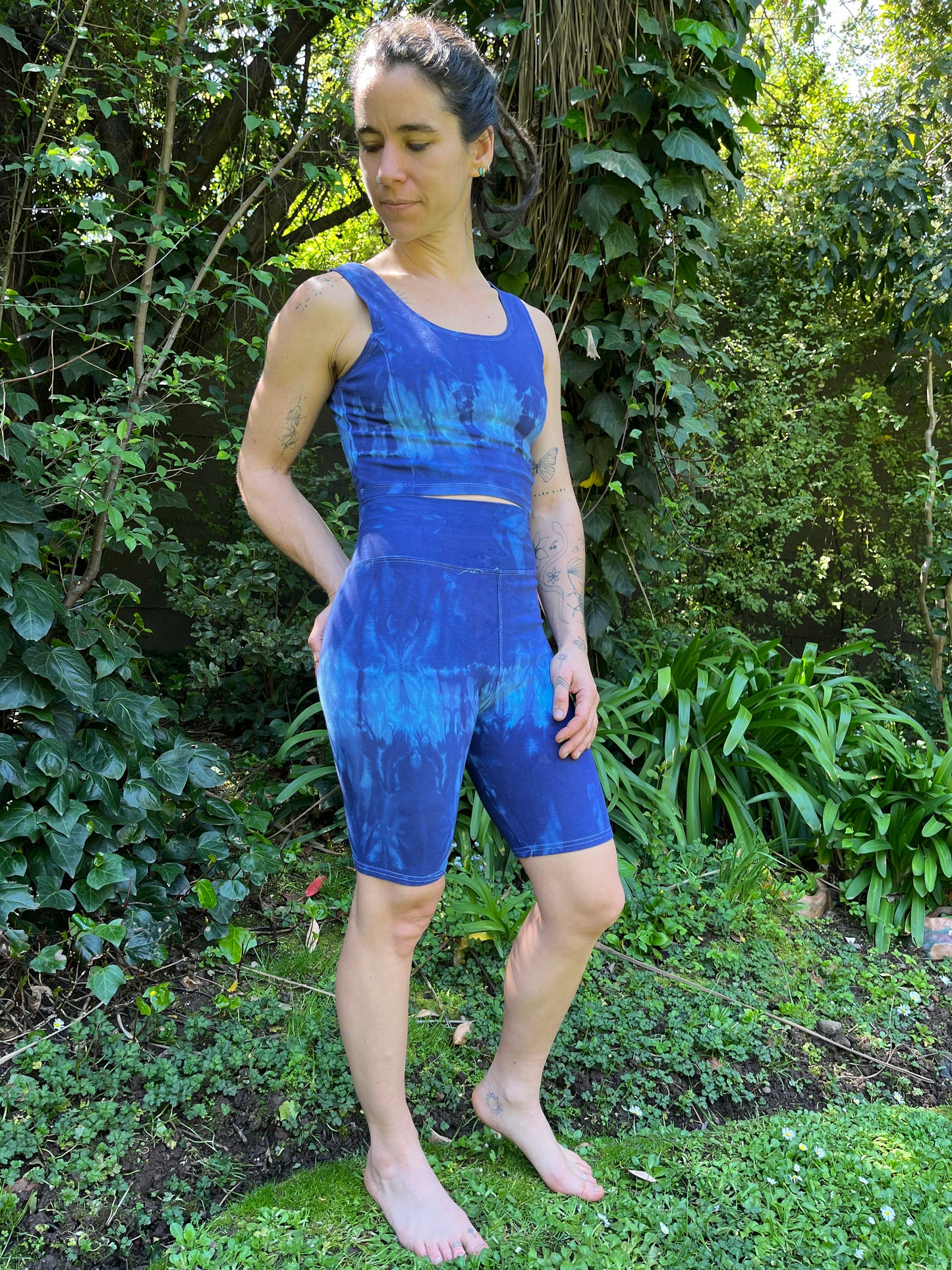 Conjuntos biker + crop top